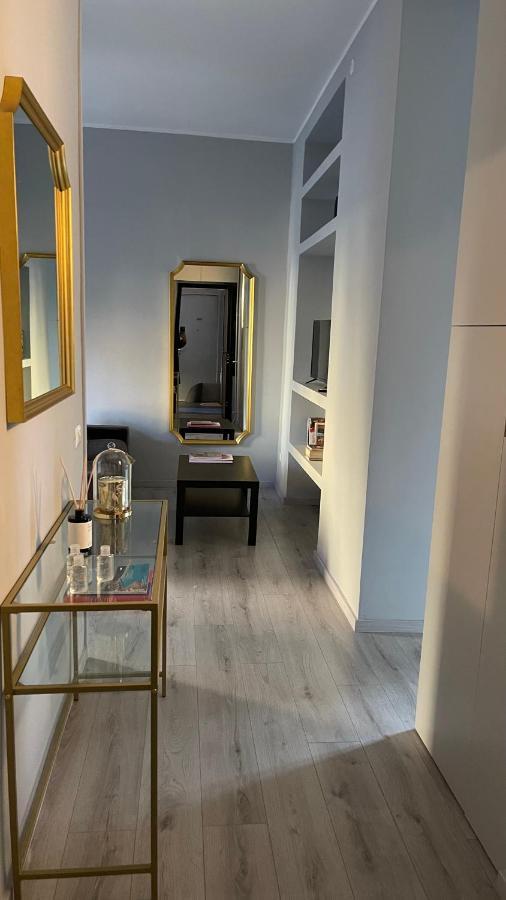 Stilish Apartment Few Steps From The Underground ميلان المظهر الخارجي الصورة